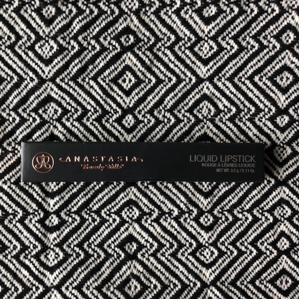 Anastasia Liquid Lipstick Vamp